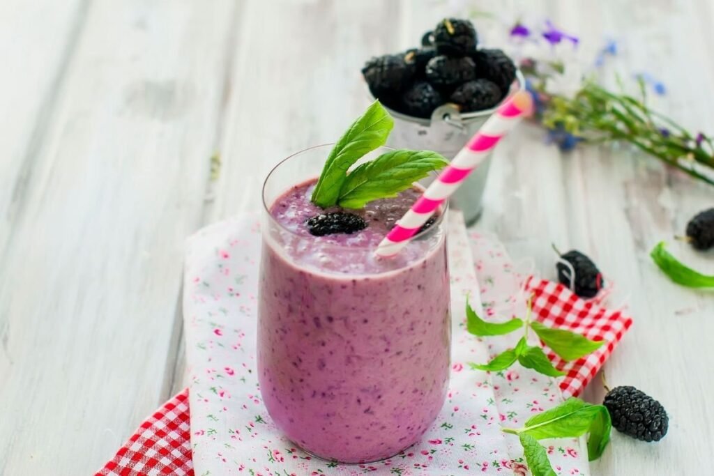 Pahar cu smoothie din dude. Ceaiul de Dude